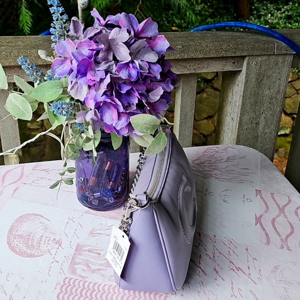 Nwt Coach Authentic Teri Lavender Shoulder Bag with Signature Quilting - Picture 6 of 16